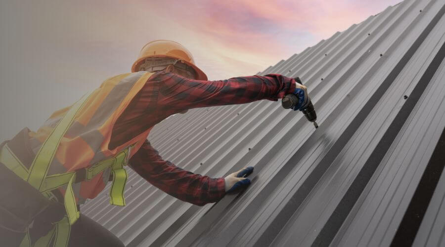 Professional gutter cleaning in Pippa Passes, KY